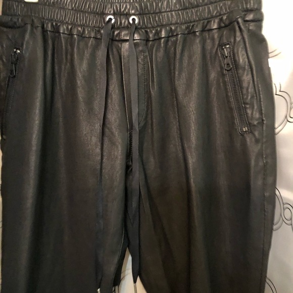 Joe’s Jeans size 12 black beautiful genuine leather pants ultra soft give - Picture 2 of 16